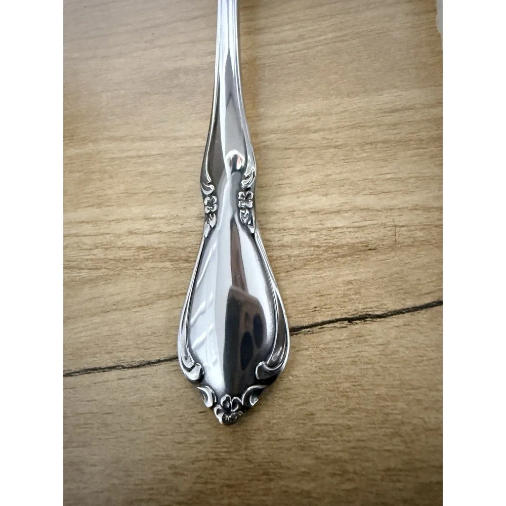 2 Oneida Chateau DINNER Forks Community Deluxe Stainless Flatware Set of 2‎